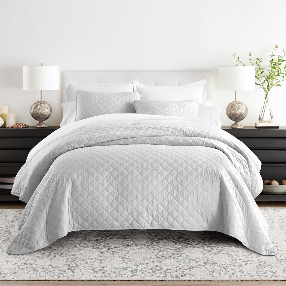 Diamond Stitch 3-Pc. Lightweight Quilt Set, King/California King